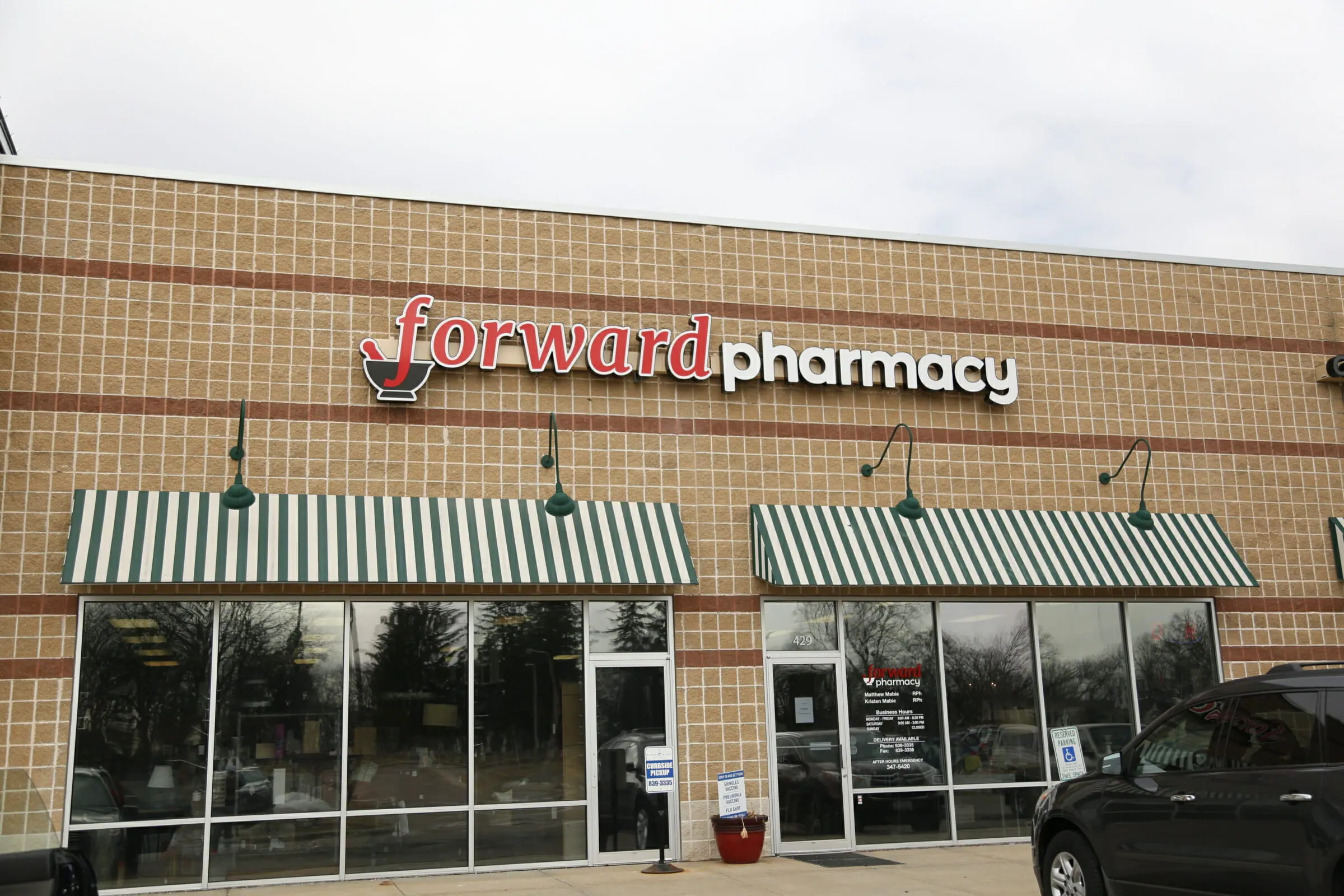 Cottage Grove Pharmacy Exterior