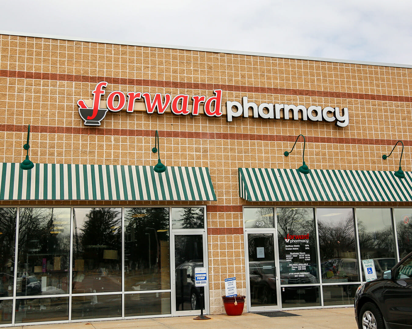 Forward Pharmacy Cottage Grove Exterior